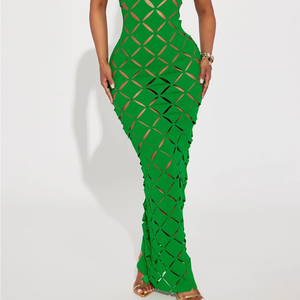 Half Heart Green Cutout Maxi Dress